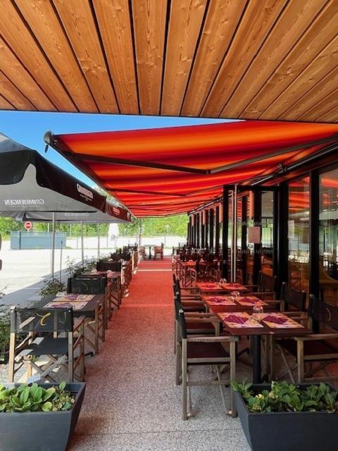 Hotel Restaurant Akena Molinges - La Brocatelle Saint-Claude Luaran gambar